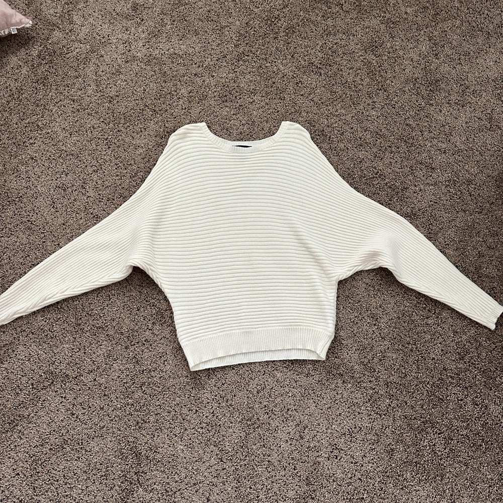 Express Women's Ivory Ribbed Sweater - Picture 2 of 6